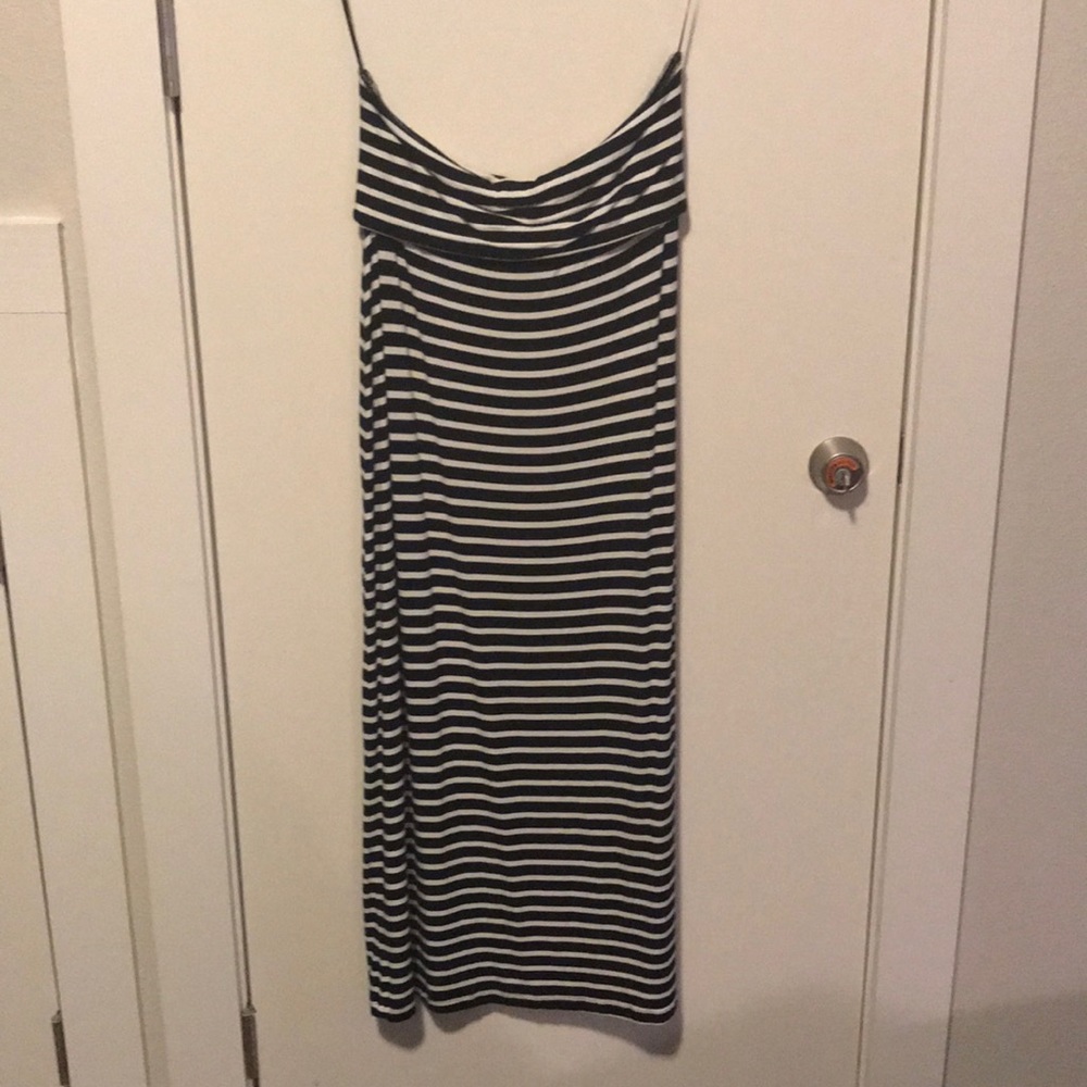 Black & white stripe maxi skirt.